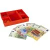 Besttoy - Geldkassette Mit Euro-Spielgeld 1 Besttoy - Geldkassette Mit Euro-Spielgeld -Geschäft Zur Auswahl Von Modespielzeugen 4016096371395 spielgeld 03